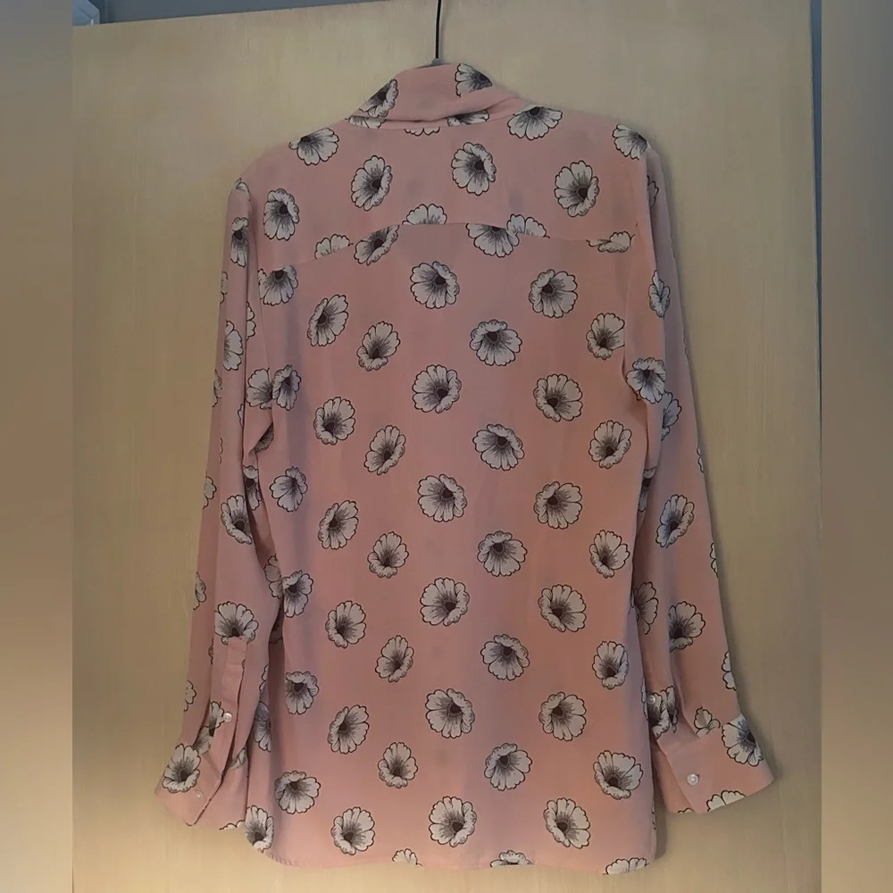 Ann Taylor Pink Floral Button Down Shirt - Picture 4 of 7